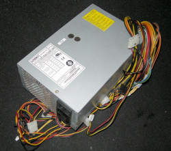 Блок питания Fujitsu S26113-E482-V60 CELSIUS V810 550W Power Supply-S26113-E482-V60(NEW)