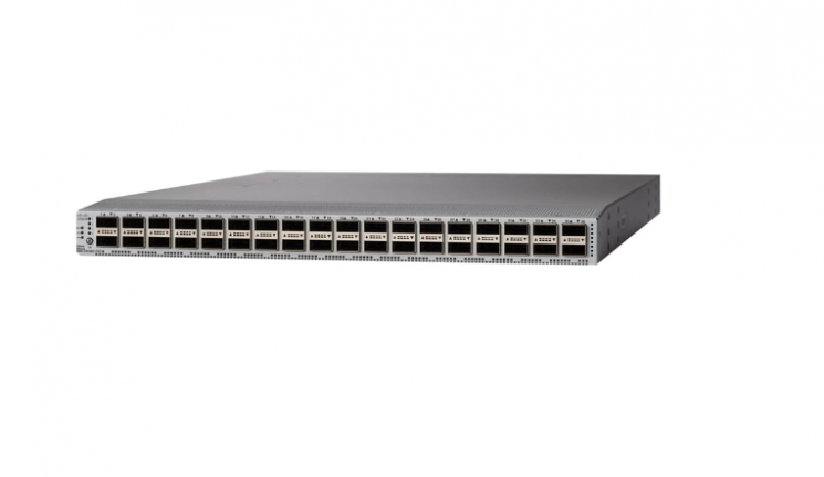 Коммутатор Cisco Nexus N9K-C9336C-FX2, направление охлаждения Port-side Intake