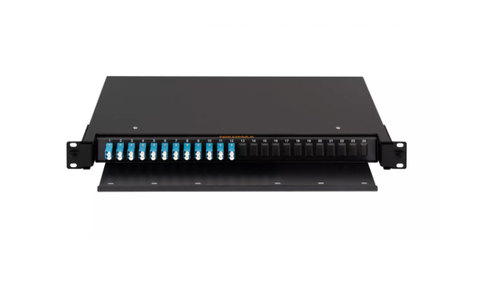 Оптический кросс NIKOMAX 19" Premium Line, 1U, укомплектованный на 24 порта LC/UPC (12 двойных LC/UPC адаптеров), SM 9/125 OS2, выдвижной, с полкой