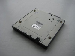 Привод HP 267132-001 Compaq DL580 G2 G3 Server Floppy Drive ,12.7MM-267132-001(NEW)