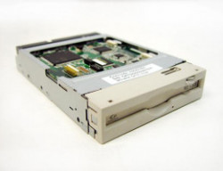 Ленточная система хранения Fujitsu CA06123-B431 MODD 3.5-CA06123-B431(NEW)