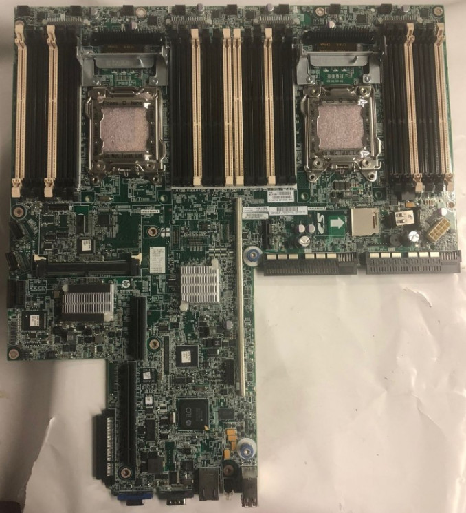 Материнская плата HP 667865-001 DL360p Gen8 System Board-667865-001(NEW)