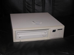 Привод Sony CMO-R540 2.6GB, external, SCSI-CMO-R540(NEW)