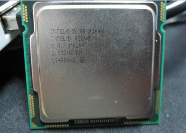 Процессор HP 288599-204 2.4-GHz 533MHz 512KB Xeon processor DL140 G1-288599-204(NEW)